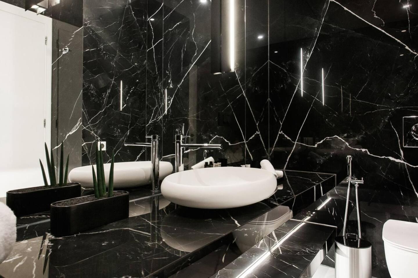 2 Sidebyside Suites In Athens Riviera By The Olon Exterior foto